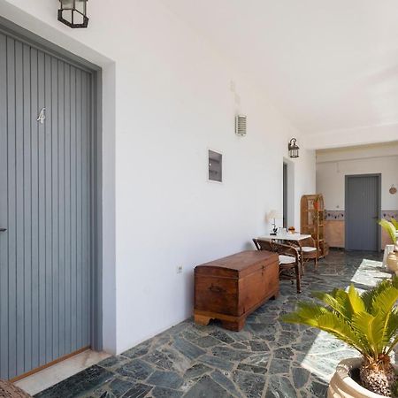Апартаменти Condillia Central Spetses Town Екстер'єр фото