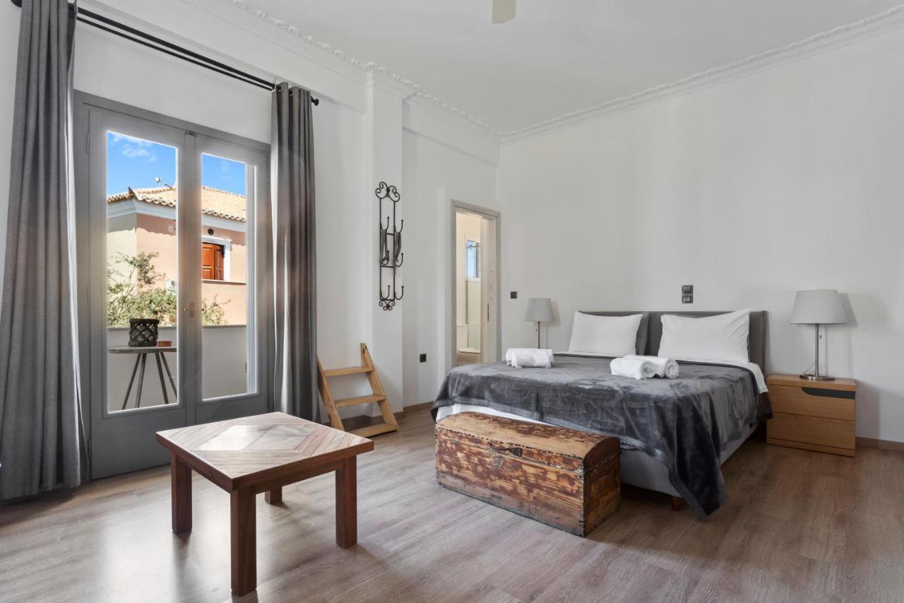 Апартаменти Condillia Central Spetses Town Екстер'єр фото